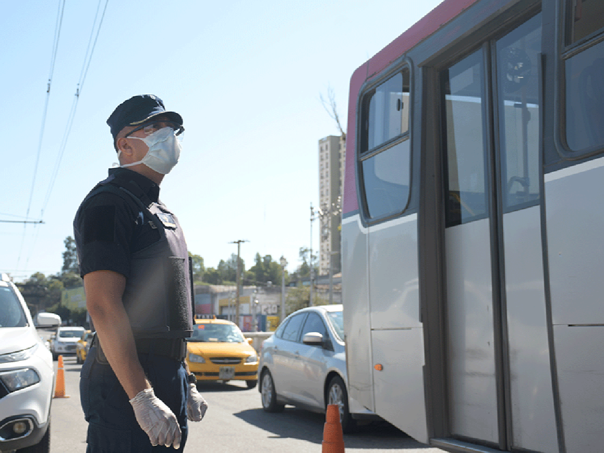 En Córdoba ya son más de 900 detenidos por no cumplir el aislamiento por el coronavirus