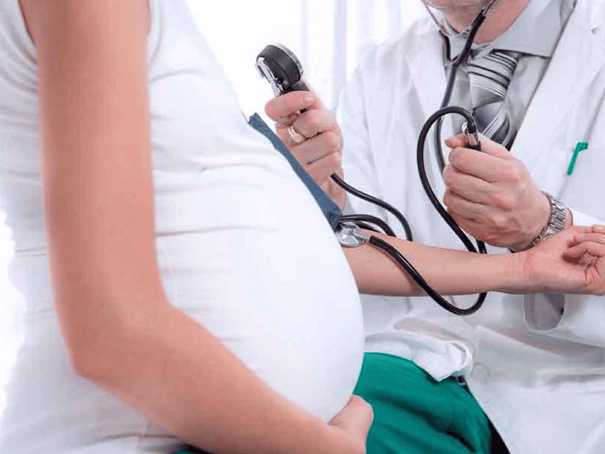Especialistas alertan del crecimiento de trastornos hipertensivos en el embarazo