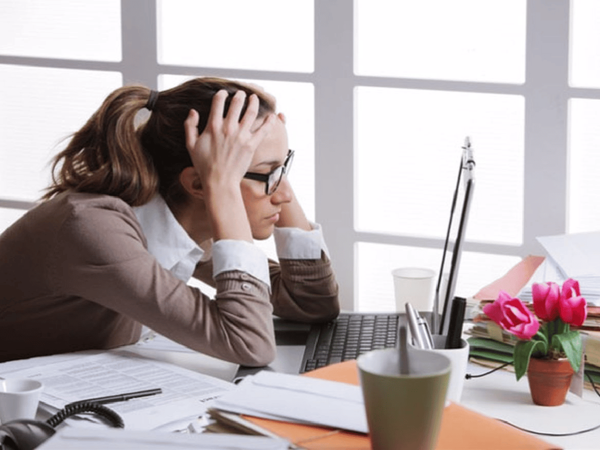Síndrome de burnout: el  estrés de la segunda  mitad del año 