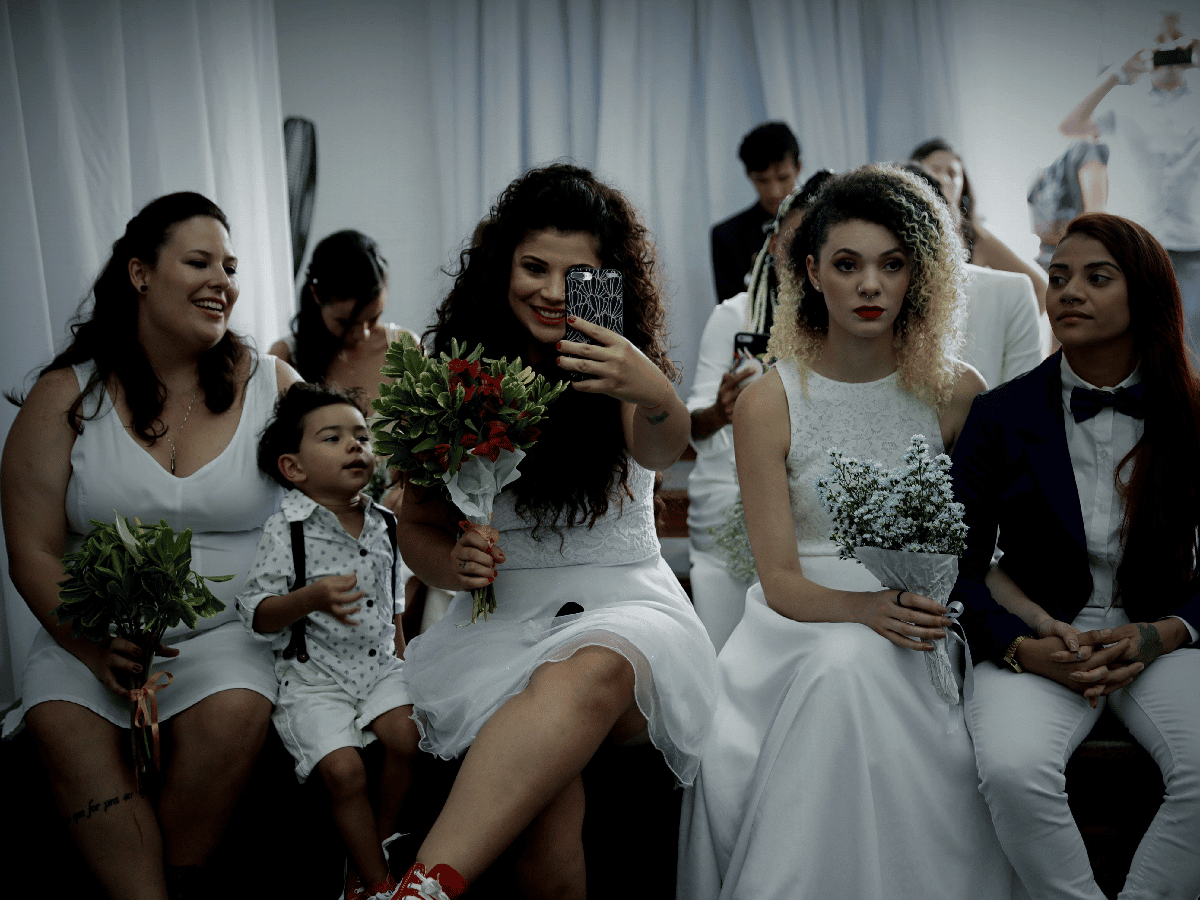 Parejas Gays se casaron en una boda colectiva ante preocupación por Bolsonaro