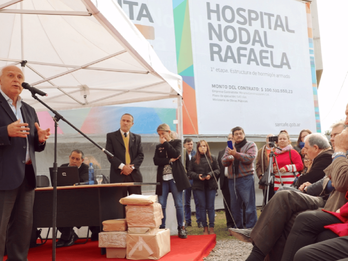 Se abrieron los sobres para la licitación de la segunda etapa del hospital de Rafaela   