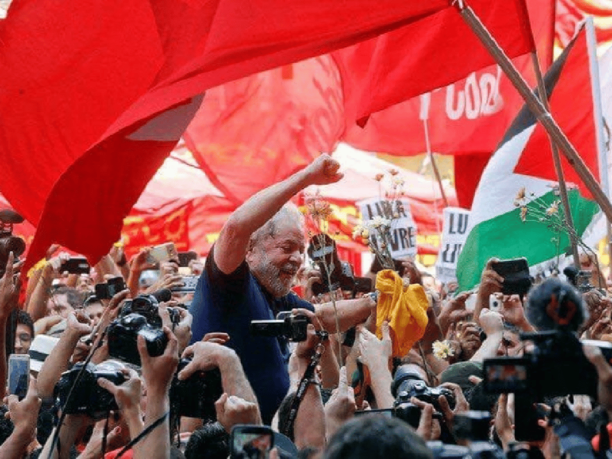 Masivas manifestaciones en Brasil a favor de la candidatura de Lula