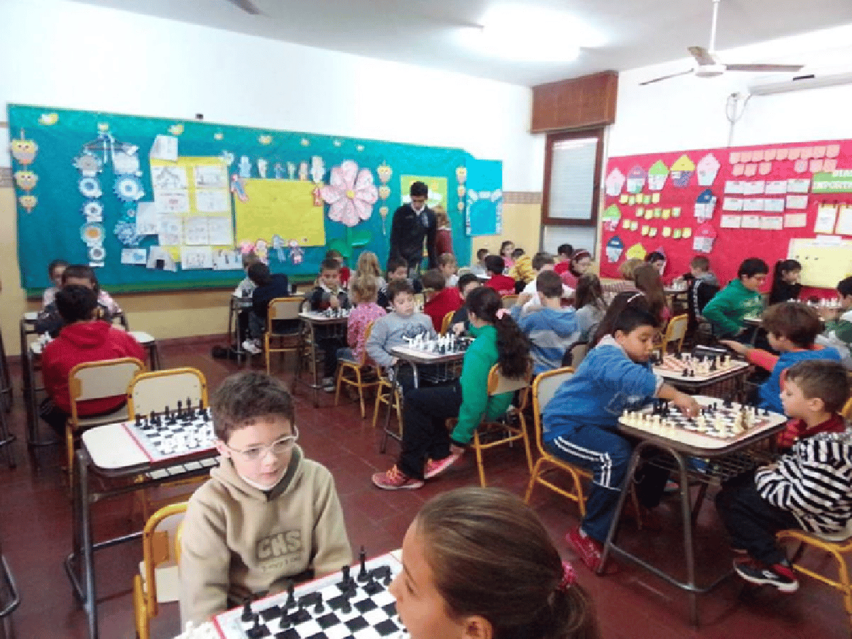 Organizan el 1º Encuentro de ajedrez social