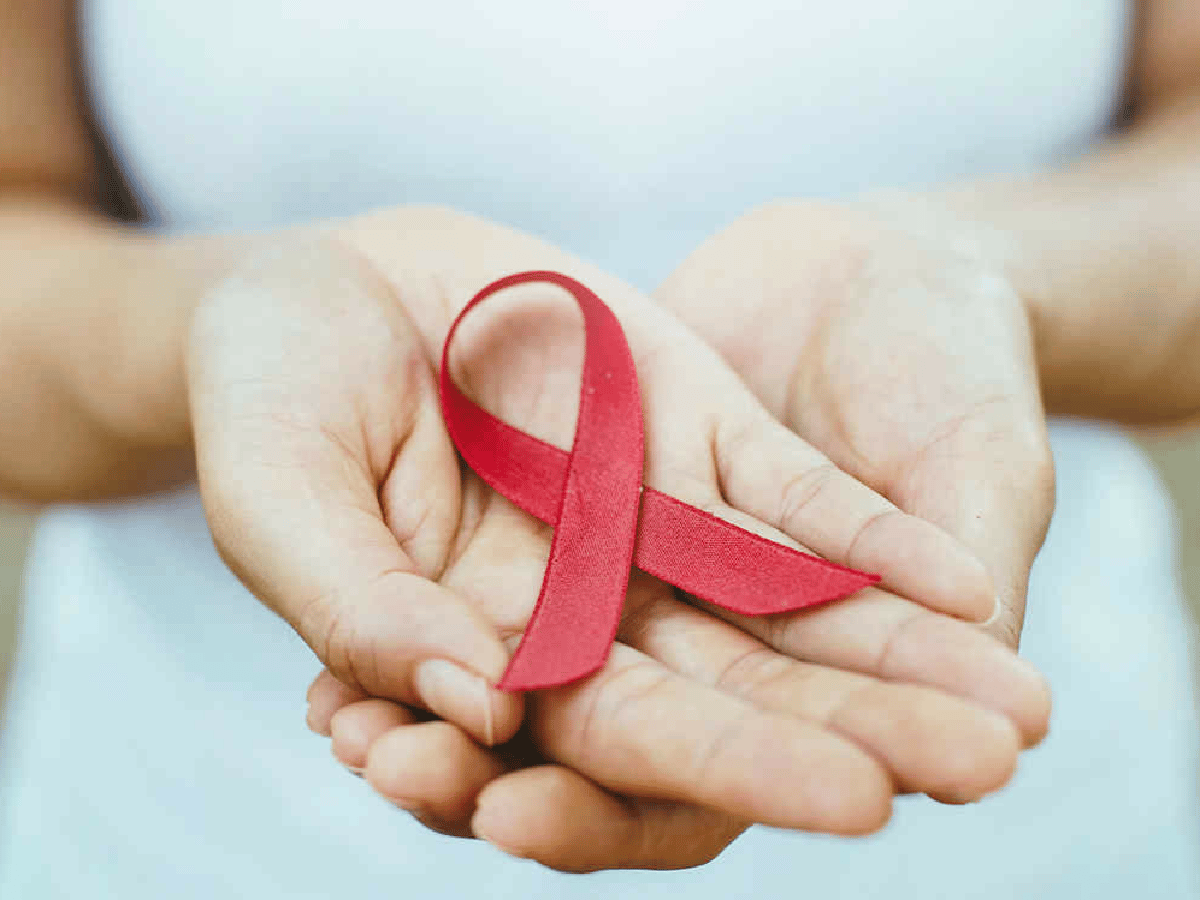 Diecisiete personas contraen VIH por día en Argentina