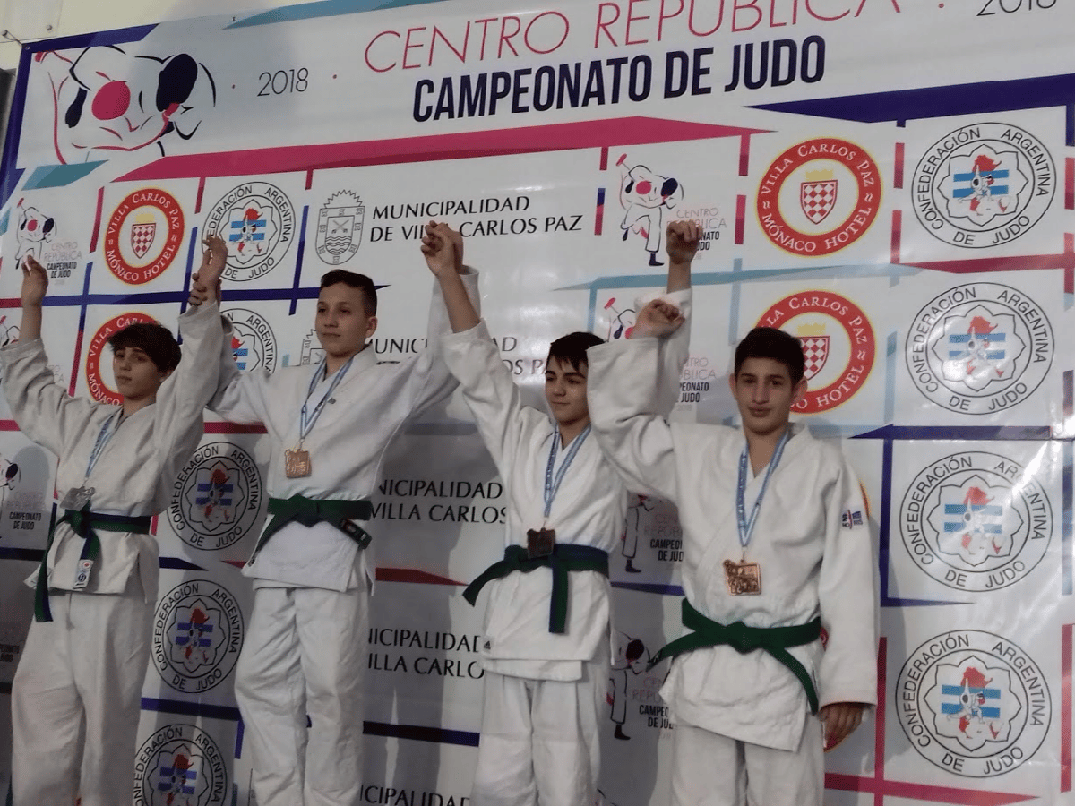 Yudocas lograron medallas en Paraná y Carlos Paz