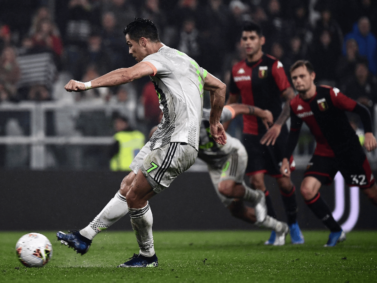 Juventus recuperó la punta con gol agónico de Cristiano 