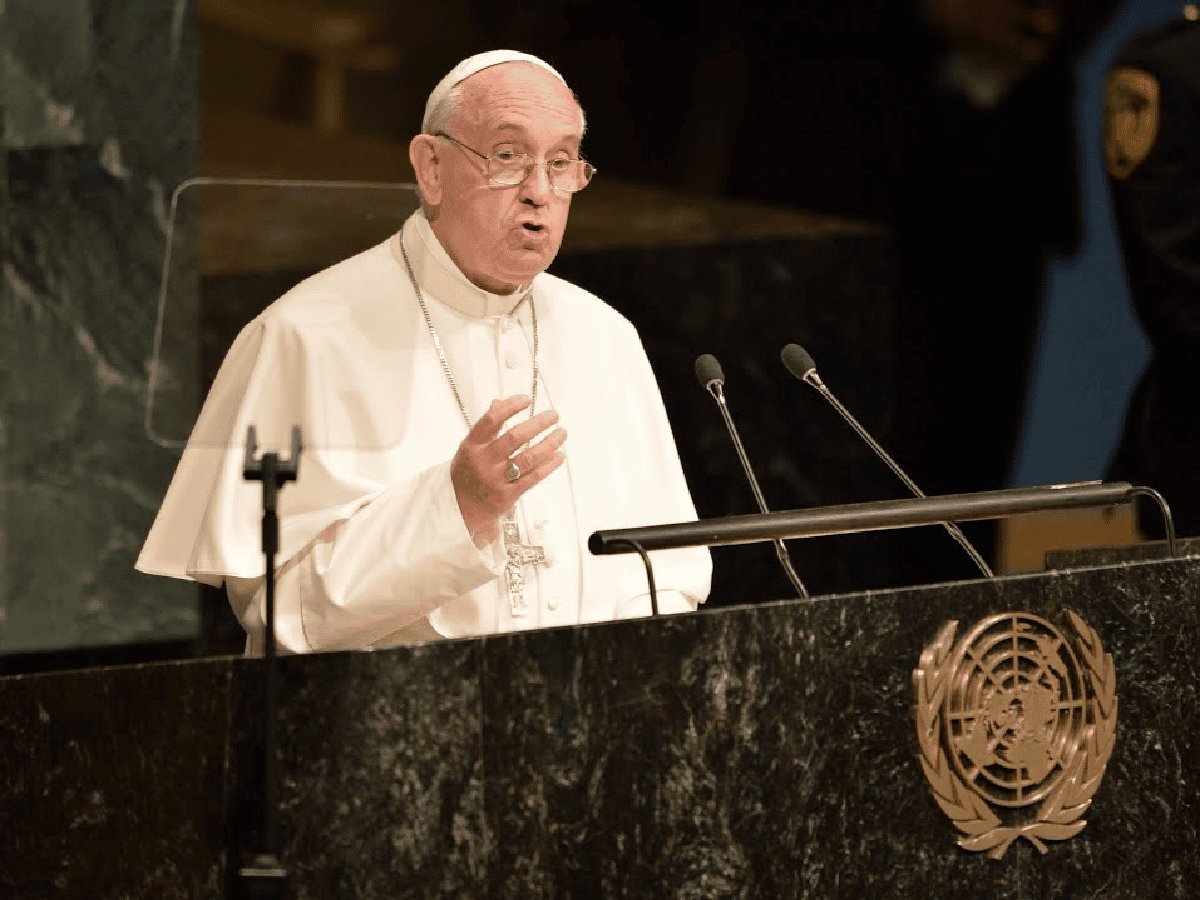 El Papa insta a cumbre de ONU a trabajar por "otro modelo" de desarrollo en el mundo