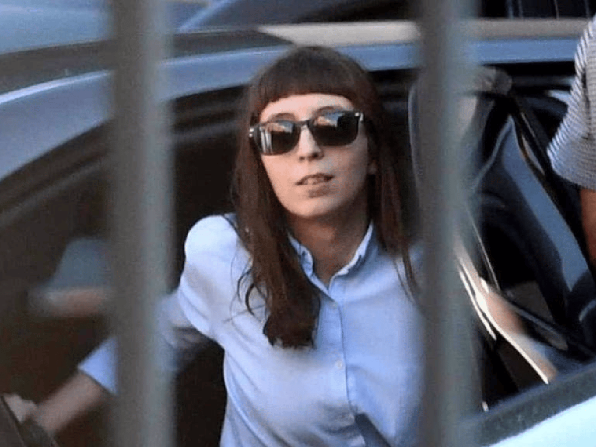 El abogado de Florencia Kirchner dijo que "los médicos decidirán sobre su regreso"