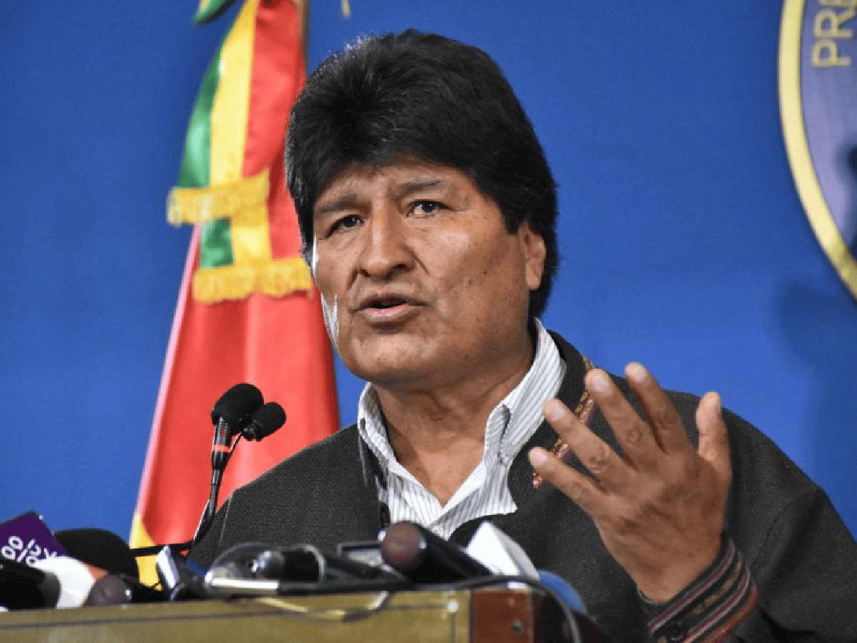 Tras una escala en Paraguay, Evo Morales partió hacia México 