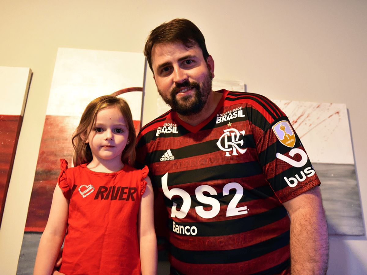 Pasiones opuesta: Es brasileño e hincha de Flamengo, pero su familia de River