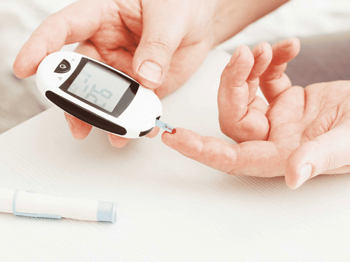 ADU cierra el año con charla sobre las complicaciones agudas de la diabetes