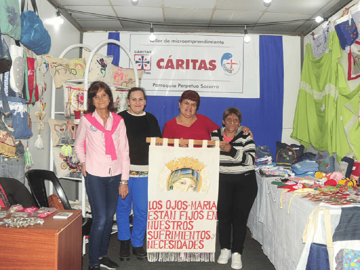   “Las costureras” de Caritas, un oficio para vivir 