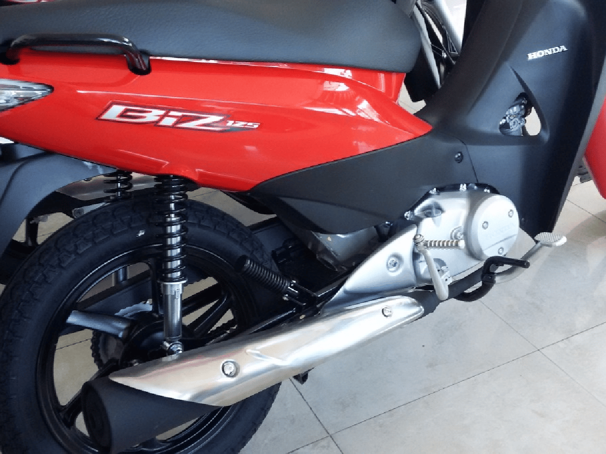 Recuperan motocicleta robada en Brinkmann