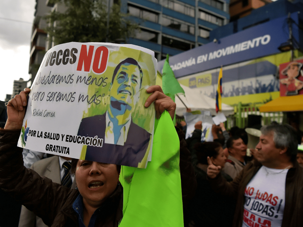 Tres de cada cuatro ecuatorianos votaron en  la consulta que enfrentó a Moreno y Correa