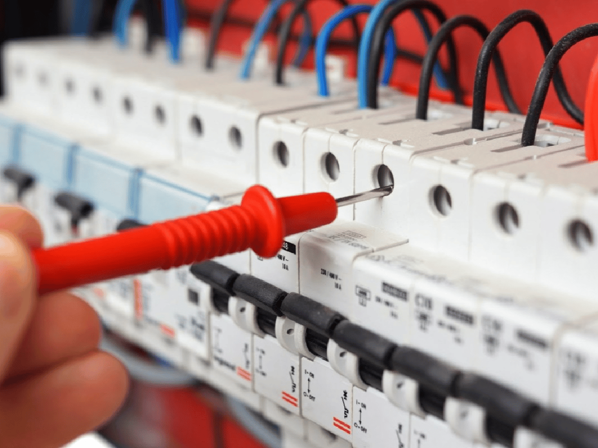 Seguridad eléctrica: piden una prórroga para su cumplimiento