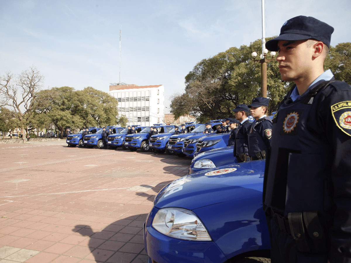 La policía departamental recibió más móviles para combatir el delito   