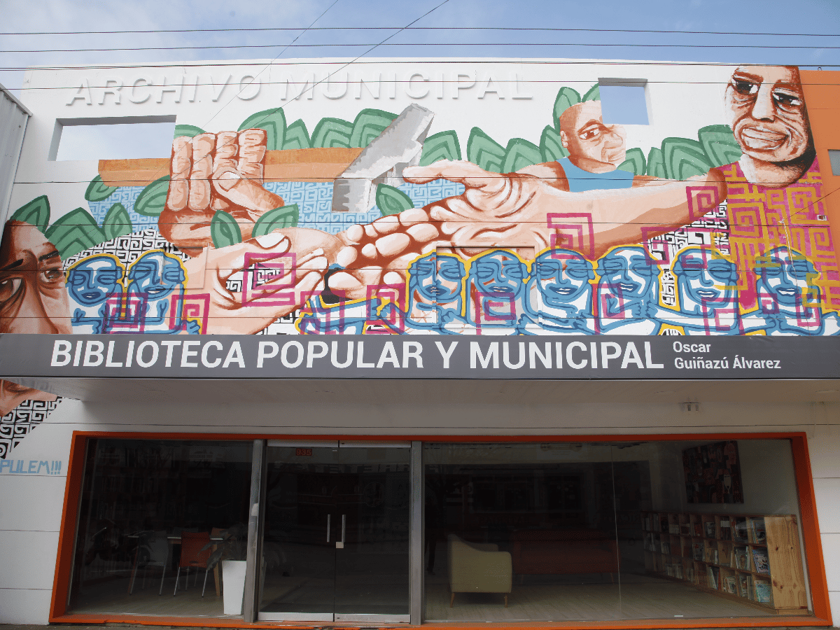 La Biblioteca de Frontera