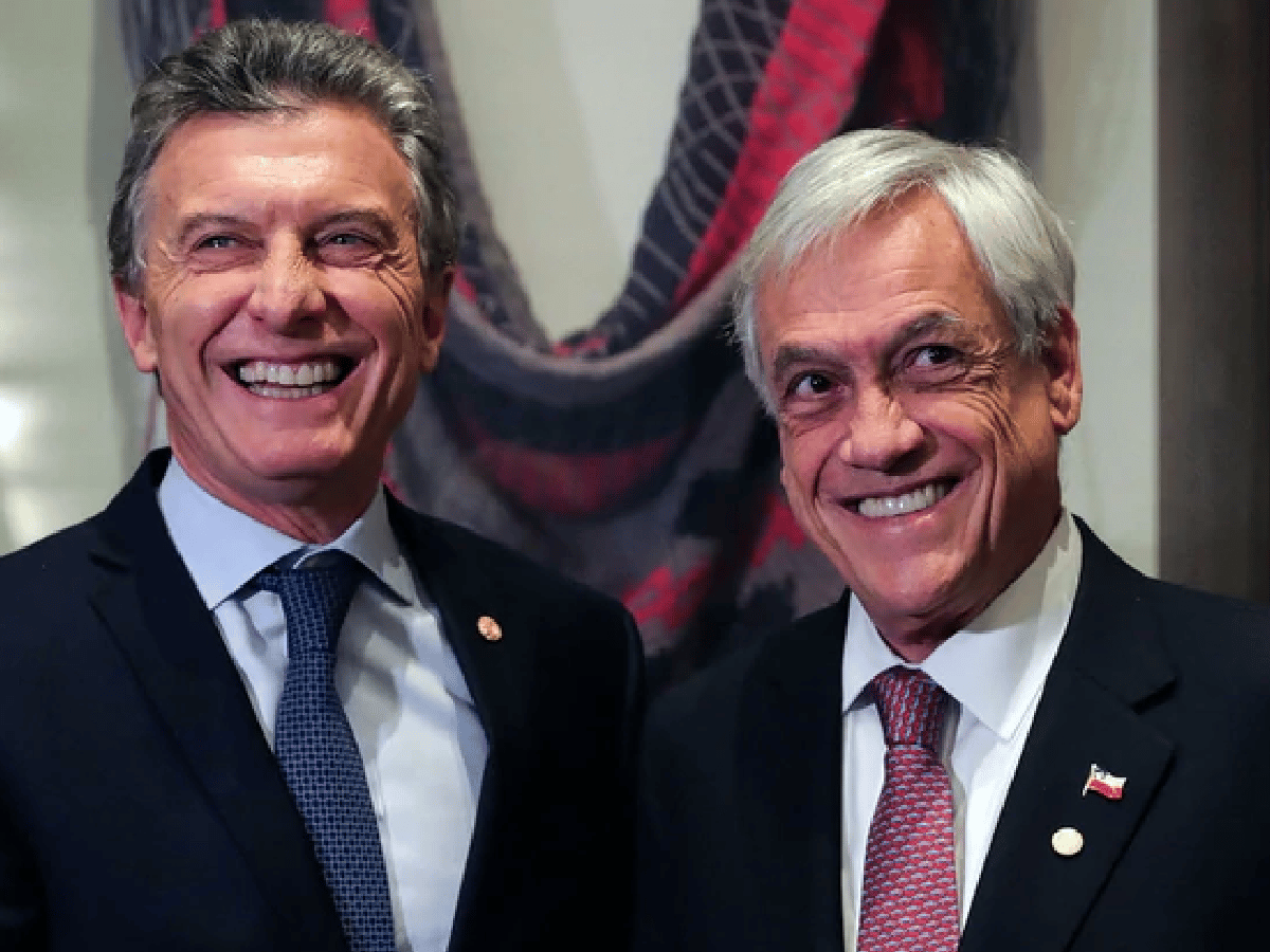 Mauricio Macri cree que puede derrotar a Alberto Fernández en un balotaje, pero si no lo consigue se imagina como líder de la oposición