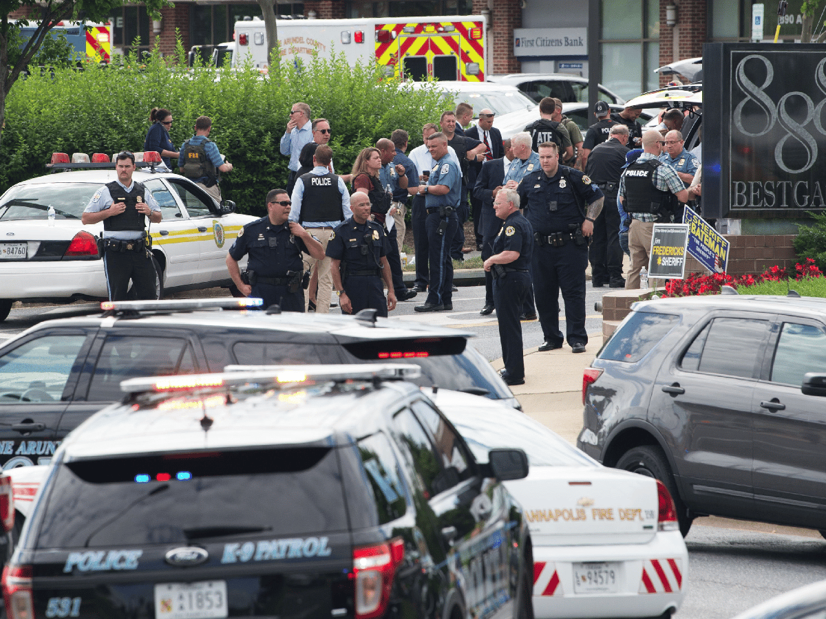 Al menos cinco muertos en tiroteo en periódico en Estados Unidos
