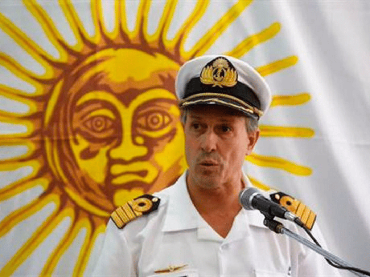 Ara San Juan: la Armada explicó sobre los 8 llamados 