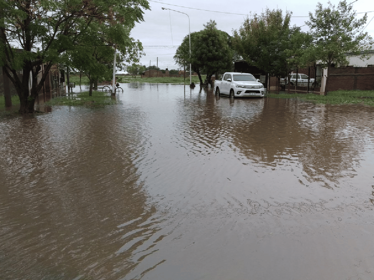 Dos muertos por intensas lluvias en Chaco y se espera que siga el mal tiempo   