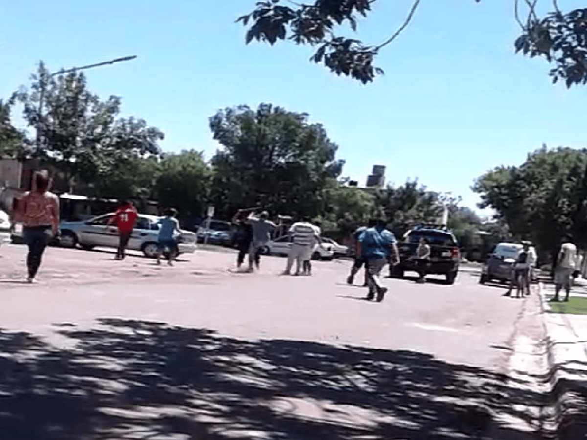 [Video] San Jorge: agredieron a policías durante un operativo y hay dos detenidos