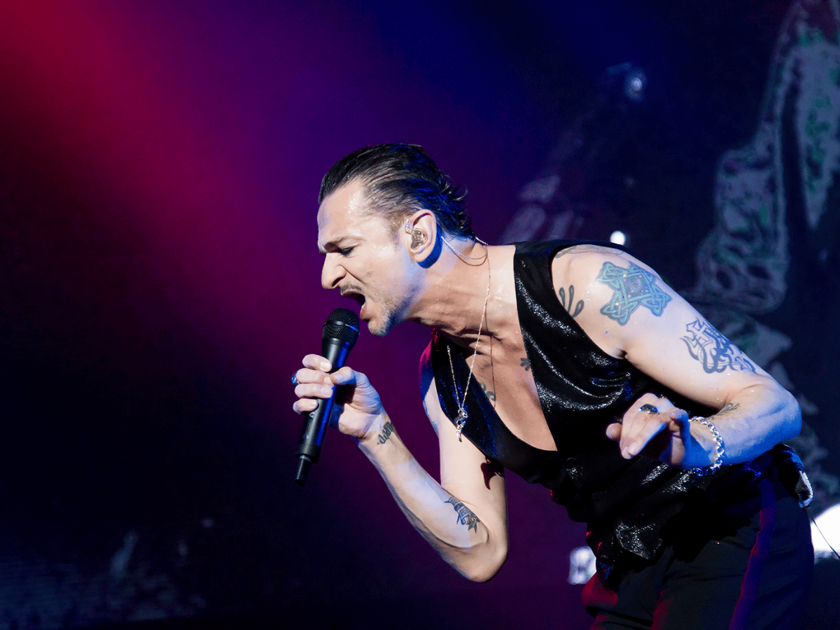Depeche Mode puso todo el rock ante notorias fallas técnicas