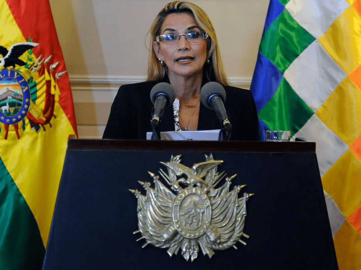 El Gobierno interino de Bolivia llamó a elecciones