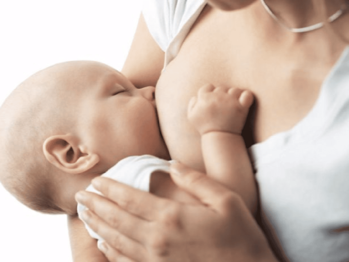 Menos de 4 de cada 10 menores de 6 meses reciben lactancia materna exclusiva