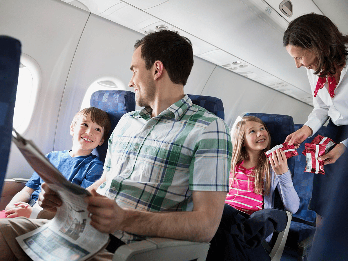Los menores de 12 años se aburren y comienzan a molestar en los vuelos a los 49 minutos  