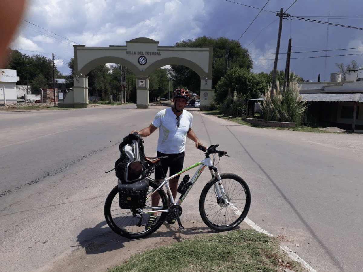 De Marull a San Juan en bici para cumplir una promesa a la Virgen  