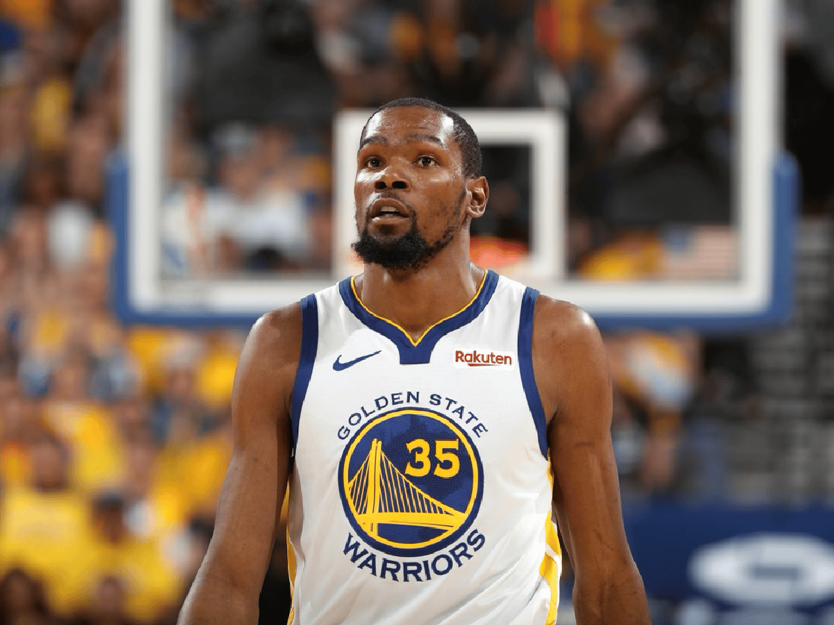 Durant, estrella de los Warriors, es baja por lesión