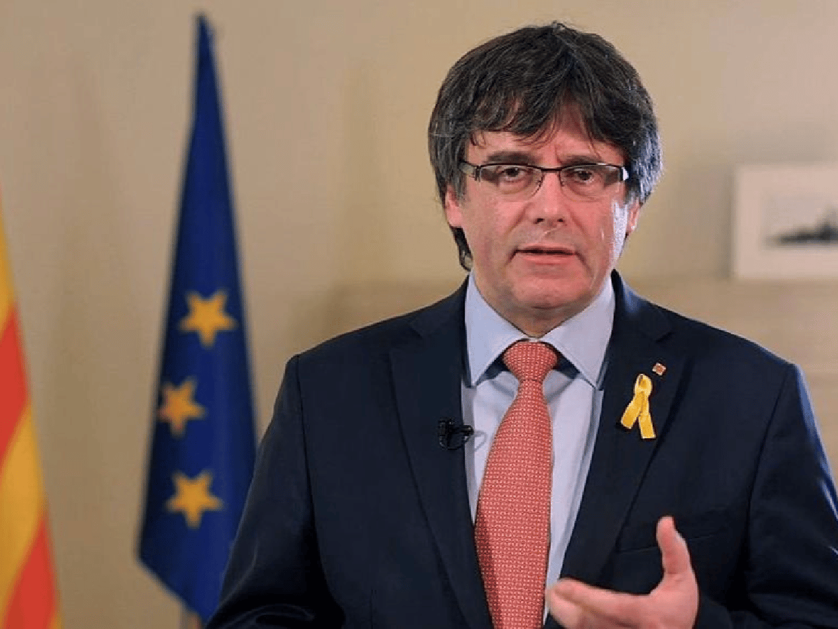 Cataluña: Puigdemont renunció   a ser investido como presidente 