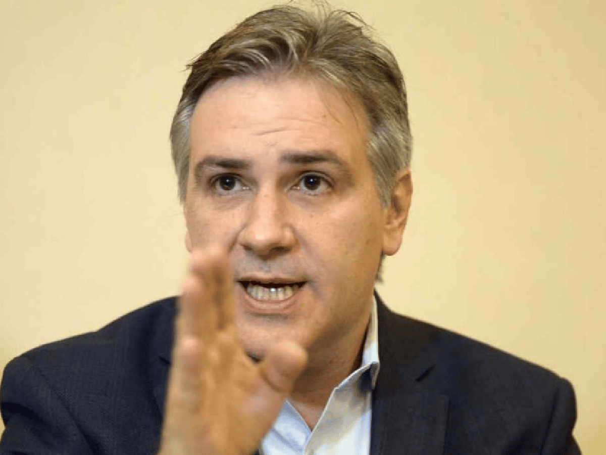 ¿Llaryora se baja como candidato a intendente de Hacemos por Córdoba?
