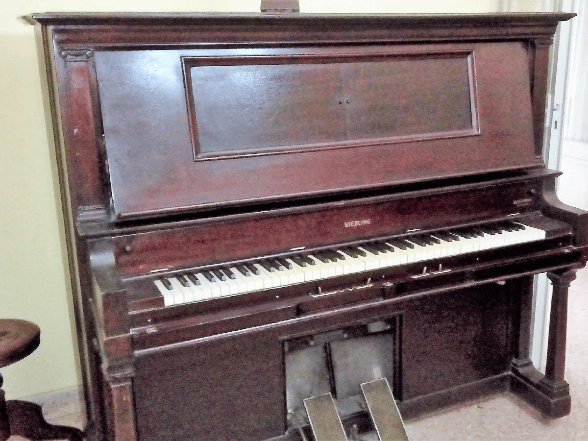 Antiguo piano automático se expone en el Archivo y Museo       