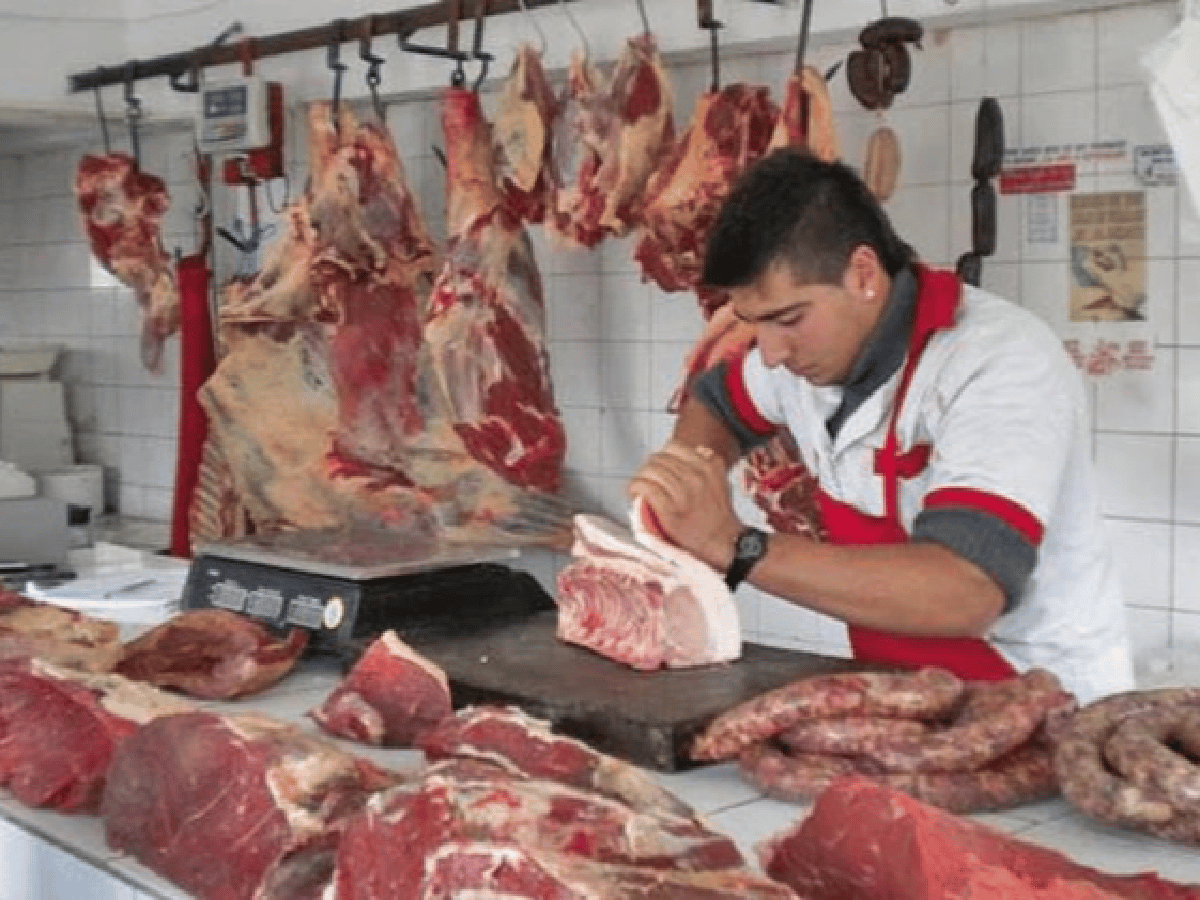 Según Urcía, la carne podría subir hasta un 40 por ciento