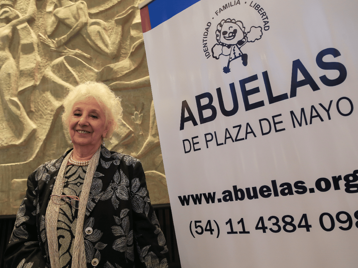 Con críticas al Gobierno, Estela de Carlotto encabezó el festejo por los 41 años de Abuelas