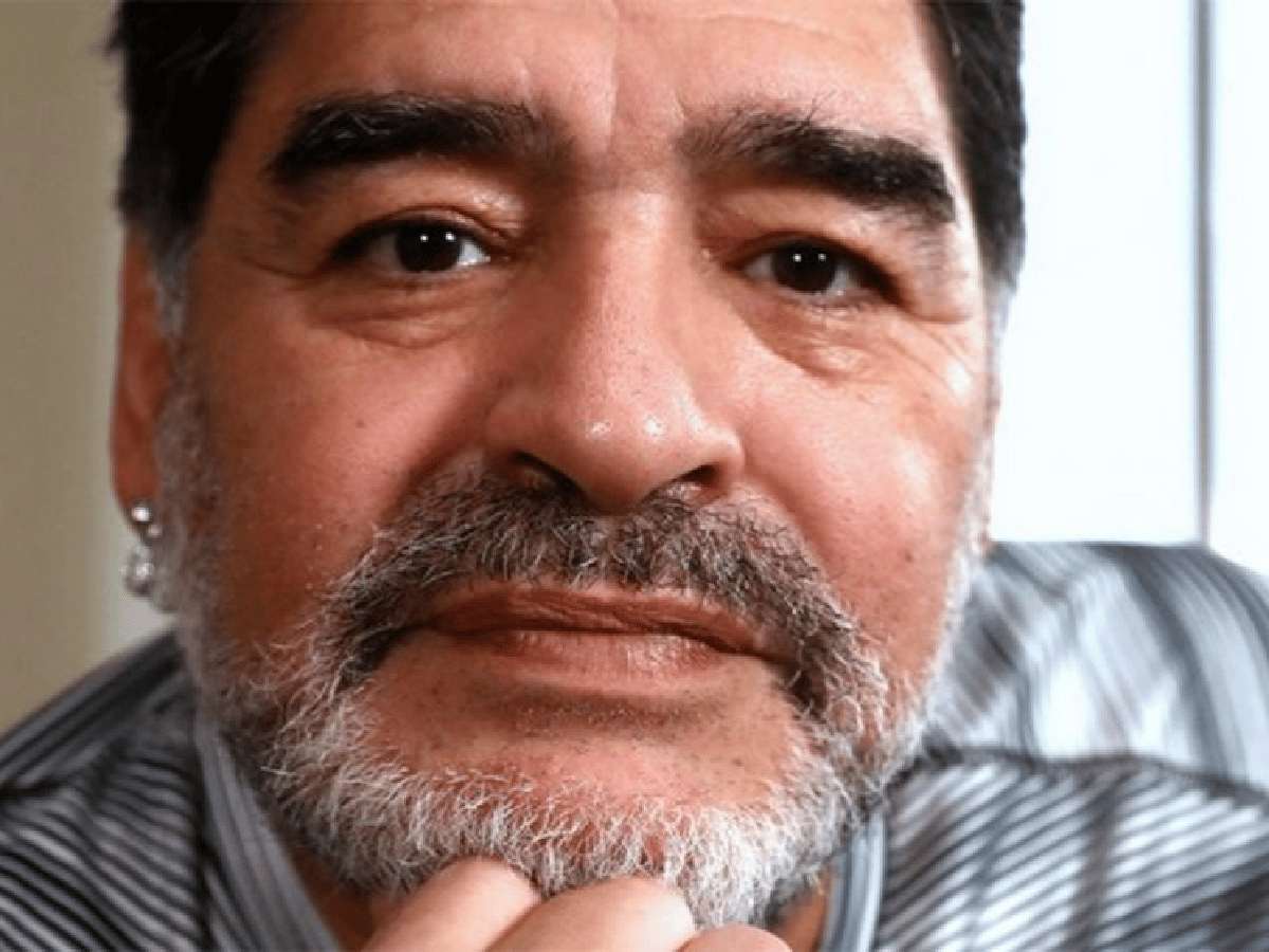 Maradona y el aborto: “Que la mujer tenga que ir a un carnicero a sacarse el bebé es criminal”