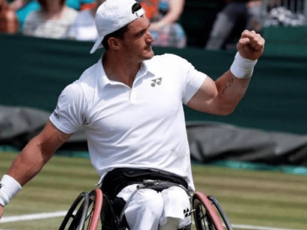 "El Lobito" Fernández avanzó a la final de Wimbledon