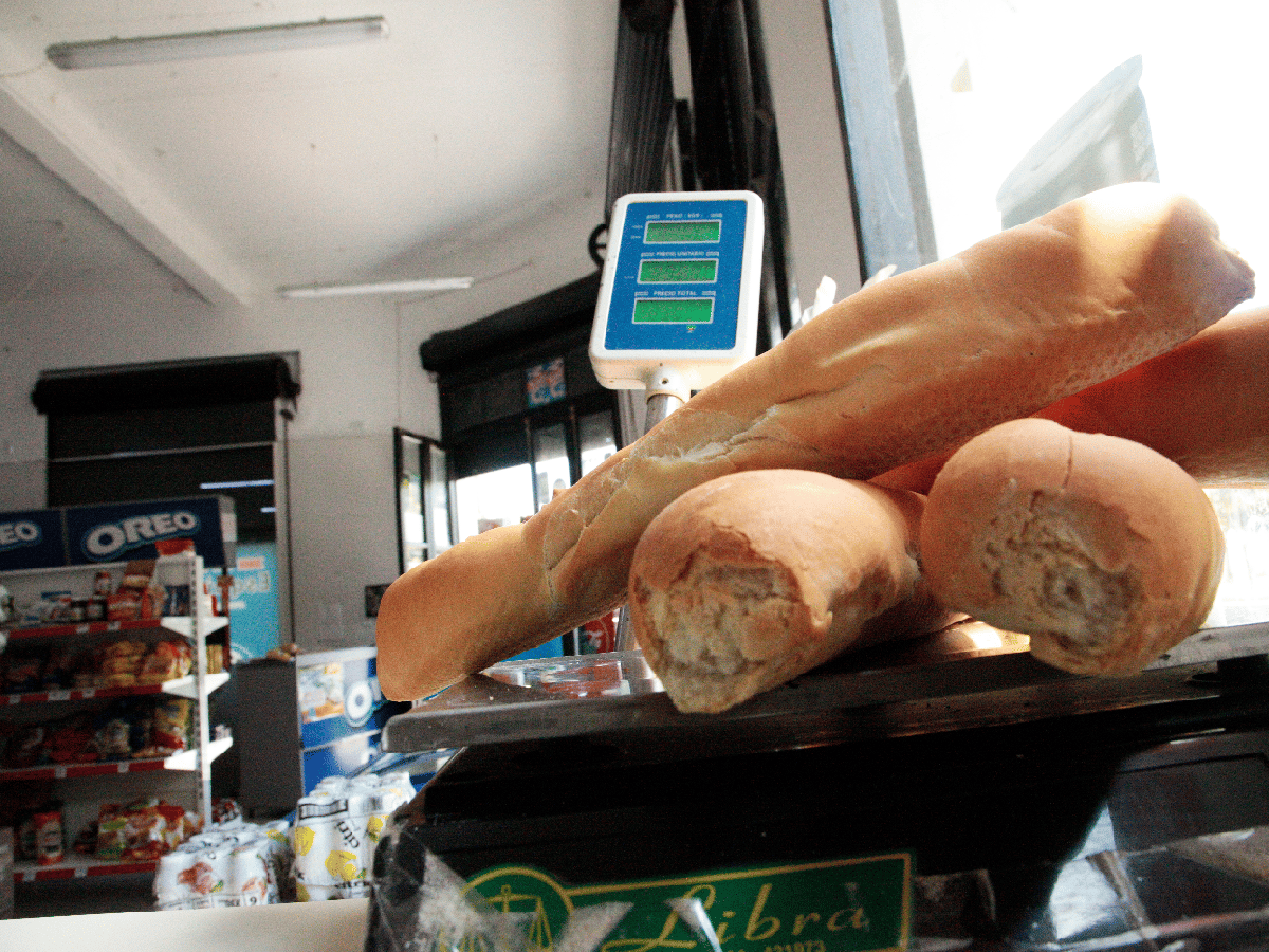 El kilo de pan ya se vende a $95 en San Francisco