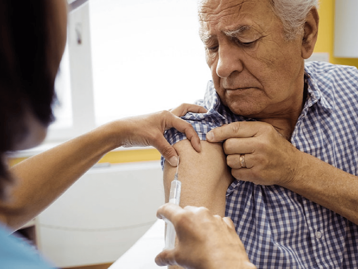 Continúa la campaña de vacunación en barrios La Milka y Sarmiento