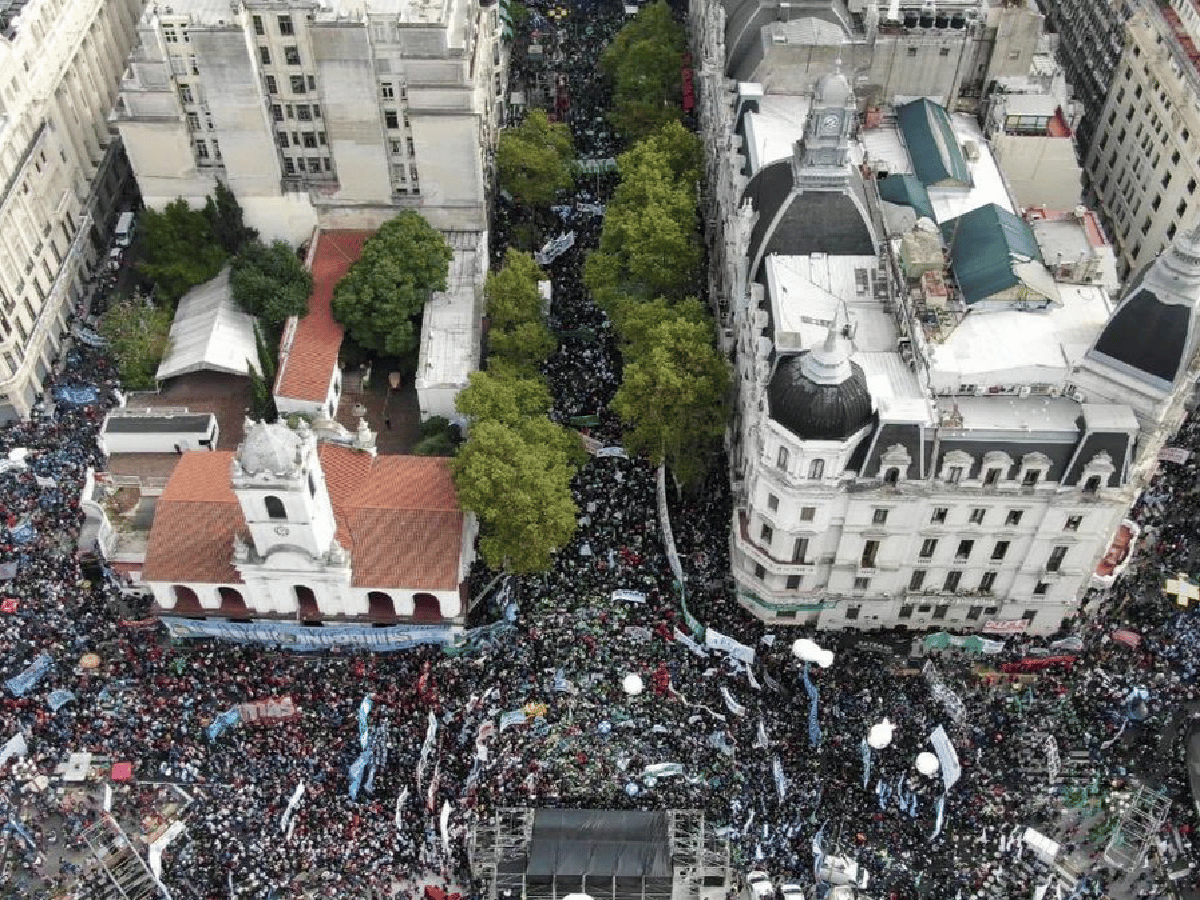 En la Plaza de Mayo, gremios opositores cargaron contra el gobierno y pasaron factura a la cúpula de CGT; faltó Moyano