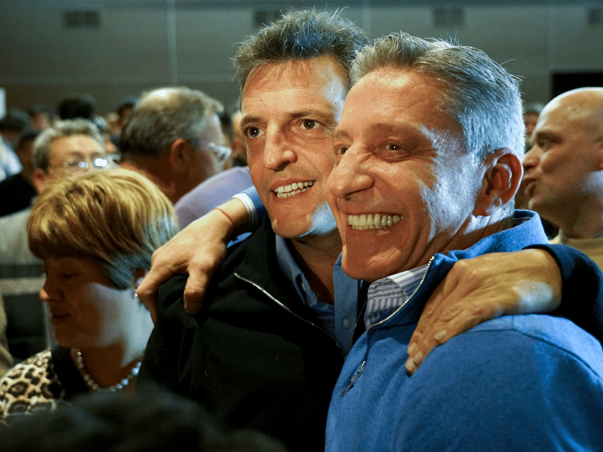 El gobierno consiguió su primera victoria en Jujuy y el PJ festejó en Tucumán, Entre ríos y Chubut