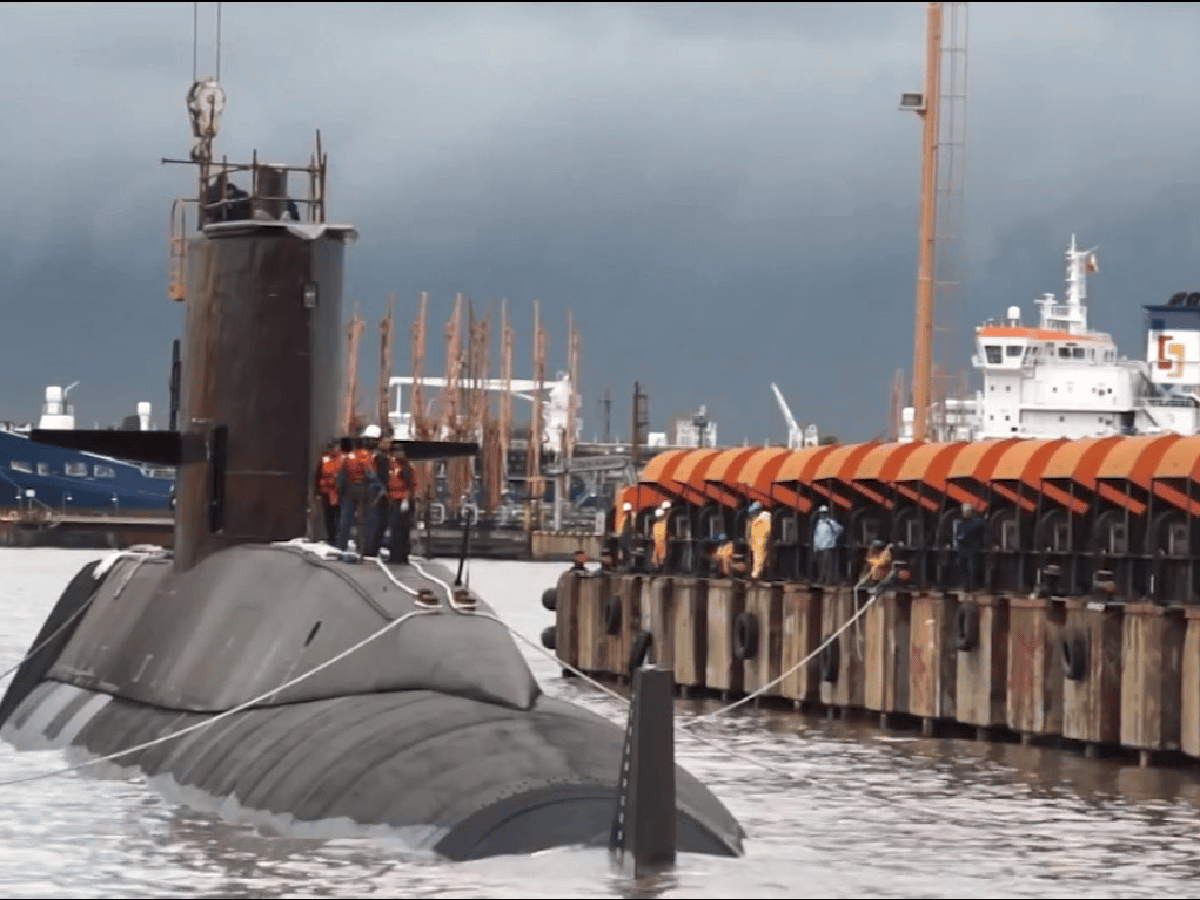 Sigue la búsqueda del submarino que desapareció el miércoles con 44 tripulantes 