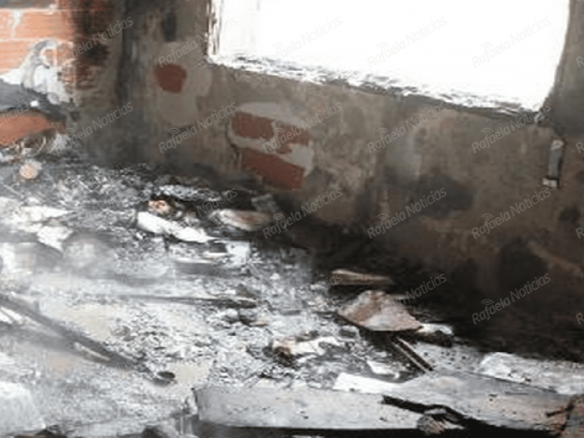 Desconocidos provocaron incendio en una vivienda