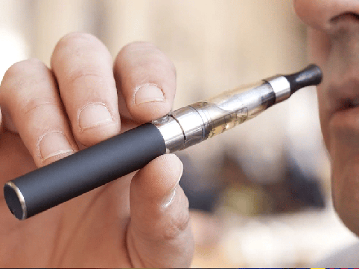 Nueva York prohibió la venta de cigarrillos electrónicos con sabores