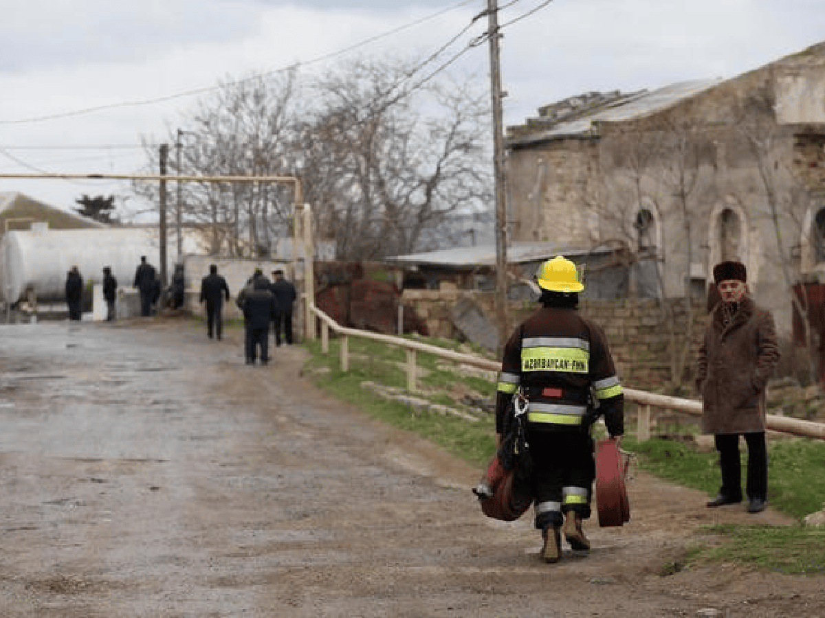 Un incendio en Azerbaiyán dejó 25 personas fallecidas