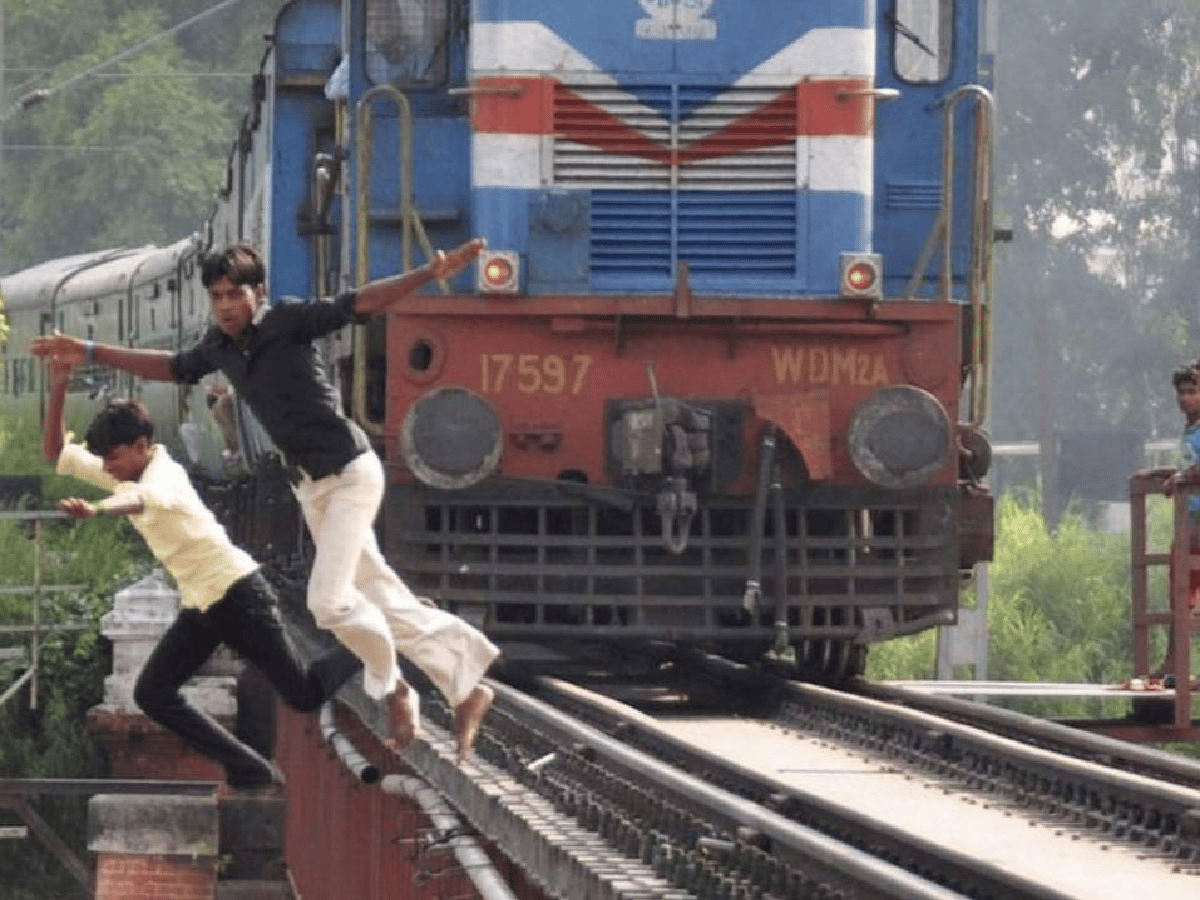 Murieron arrollados por un tren cuando se tomaban una selfie
