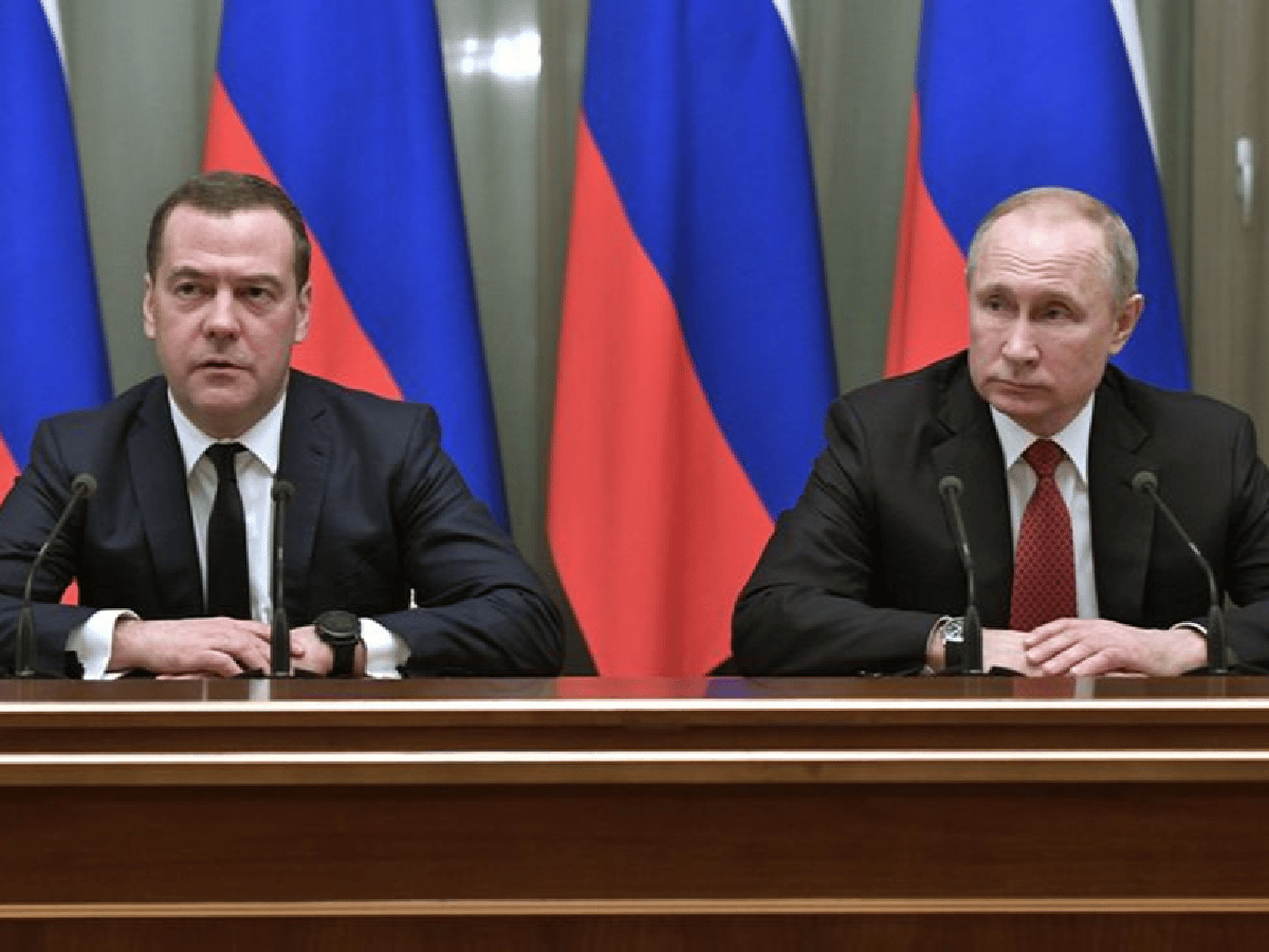 Medvedev renuncia al gobierno tras las reformas anunciadas por Putin