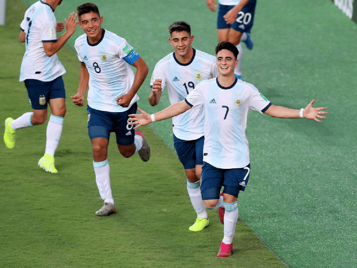 La Argentina venció a Tayijistán en el Mundial sub-17